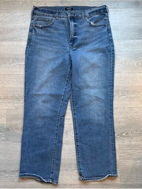 Express Straight Leg Jeans in Medium Blue Wash